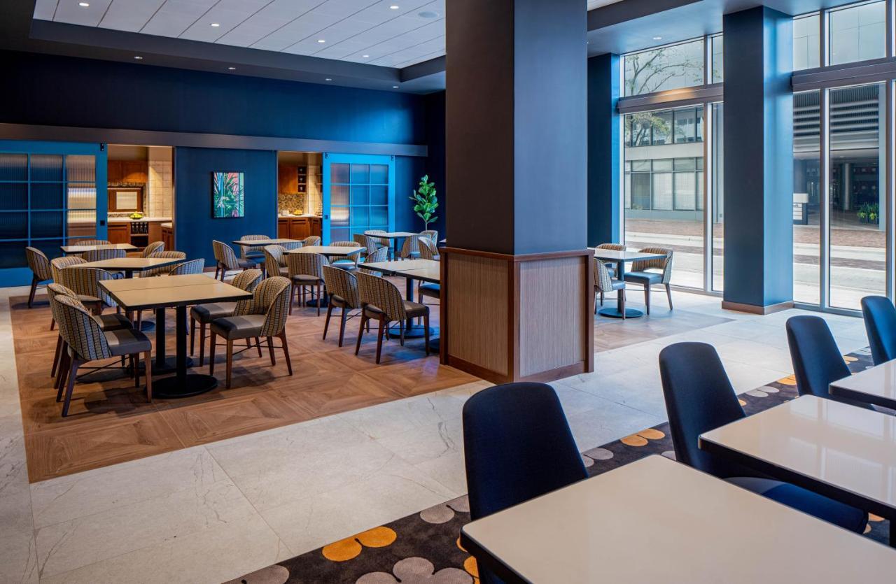 Hyatt Place Tampa Downtown Bagian luar foto